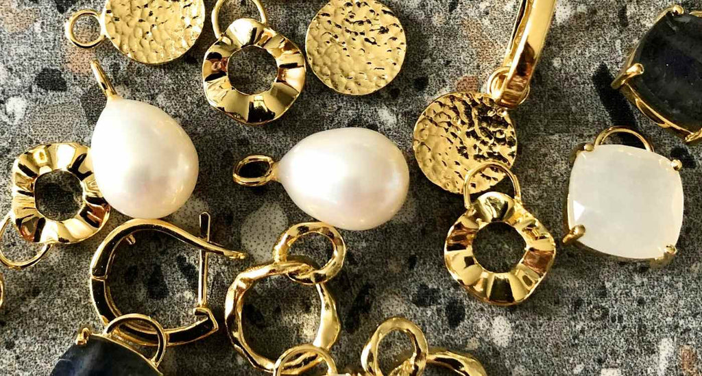 Why Interchangeable Charm Earrings Are the Latest Must-Have Accessory