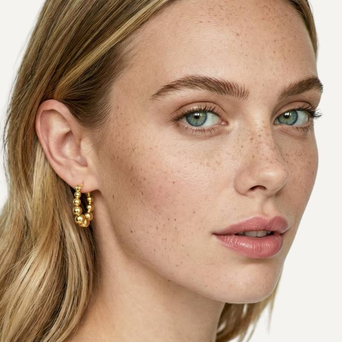Find Your Next Favourite Earrings