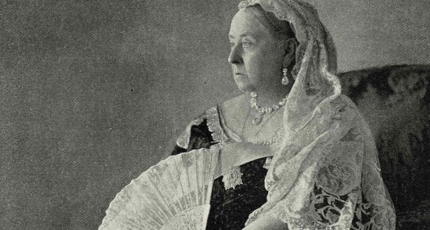 Image of Queen Victoria wearing jewellery